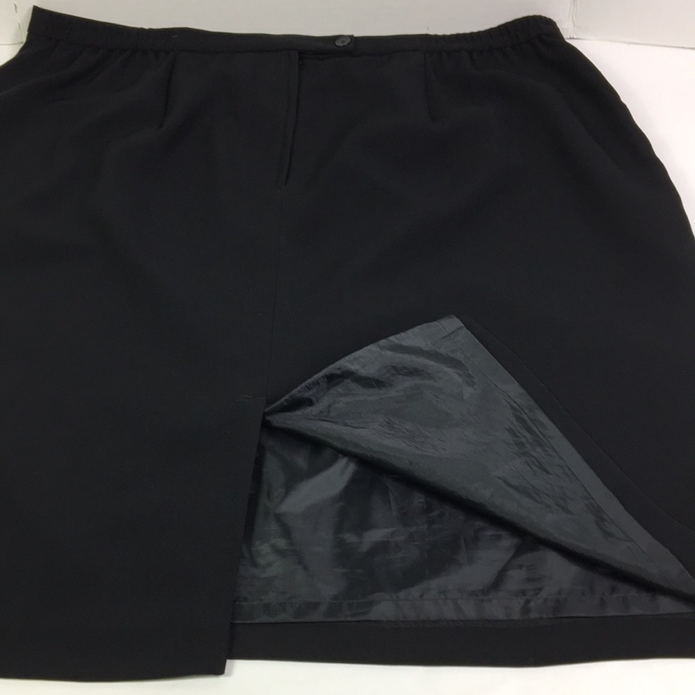 Liz Claiborne Villager Skirt Black Elastic sides Zips up Size 24W - Picture 6 of 10